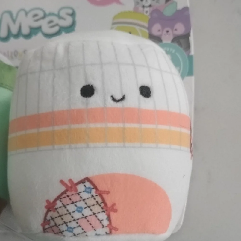Squishmallows Chew Mees Green and White Dog Toys